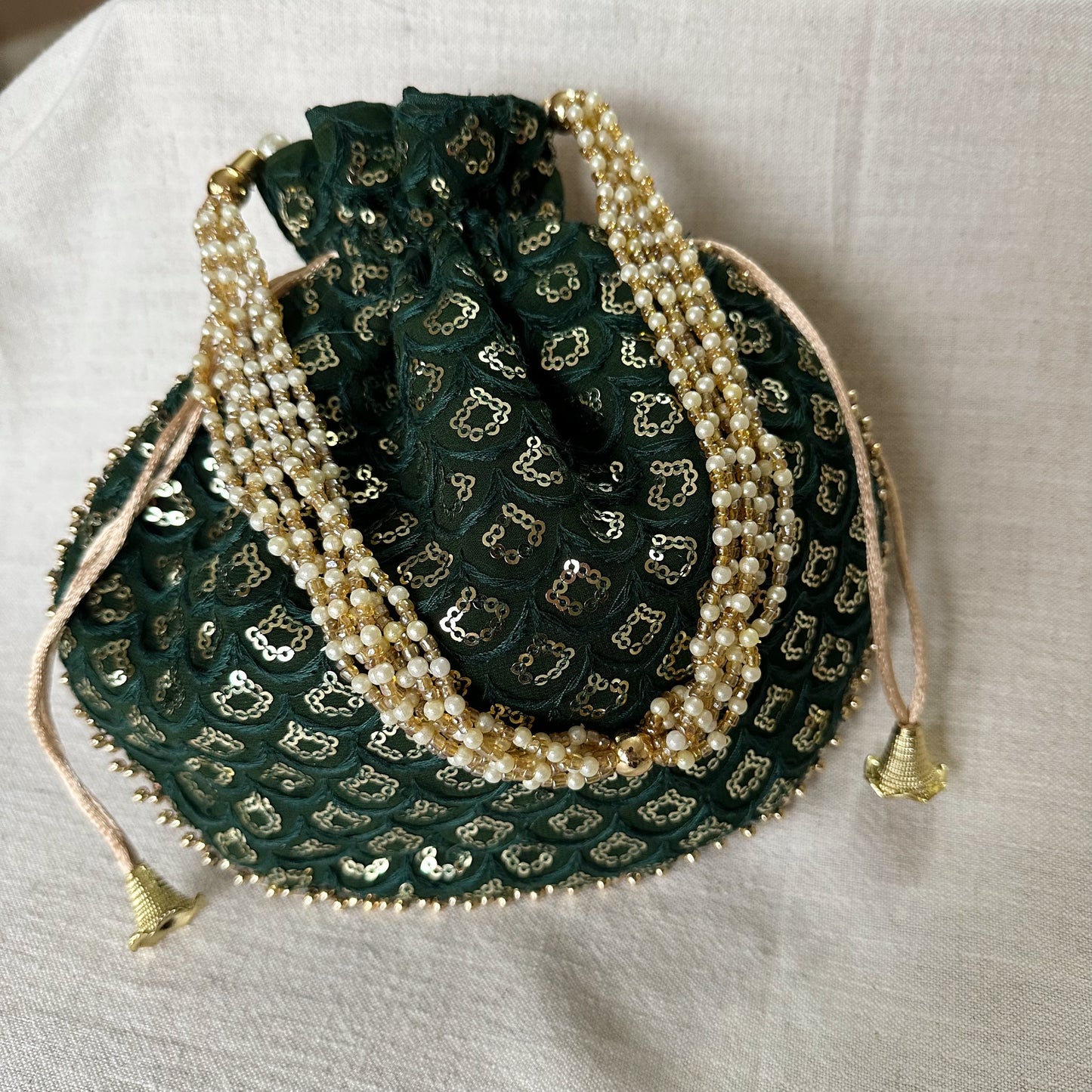 Scallop Sequin Embroidered Potli Bags